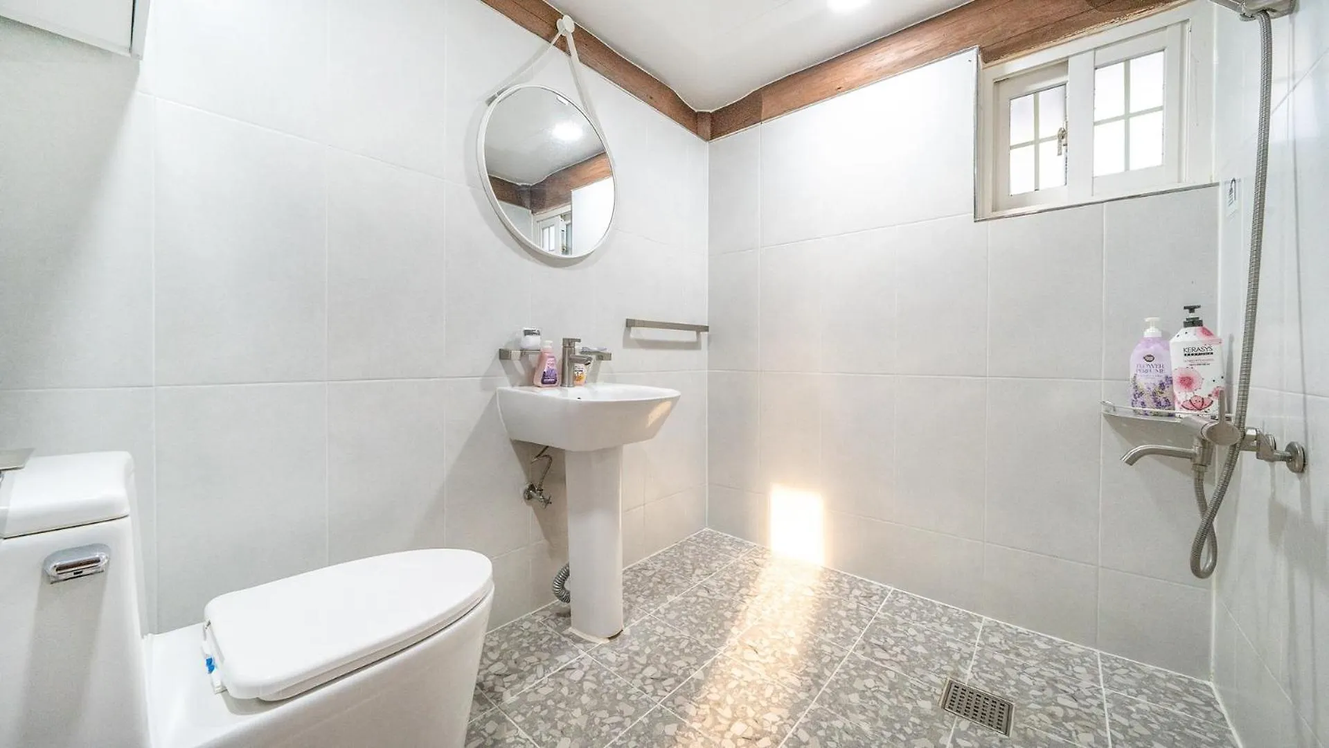 Holiday home Seokmodo Supsokbadapunggyeong Pension Incheon